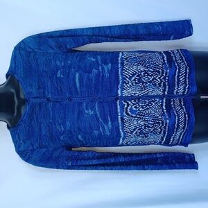 PLEAT PLEAT by RAFAEL light weight print jacket/cardigan. Blue/black, button